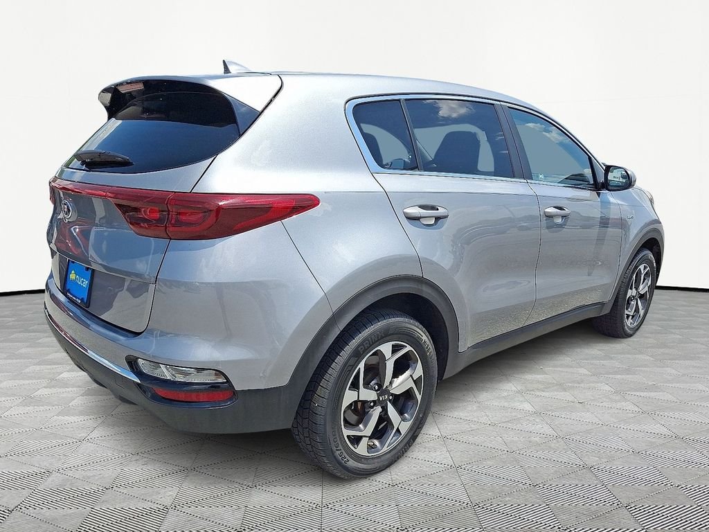 Used 2022 Gray Kia LX image 7