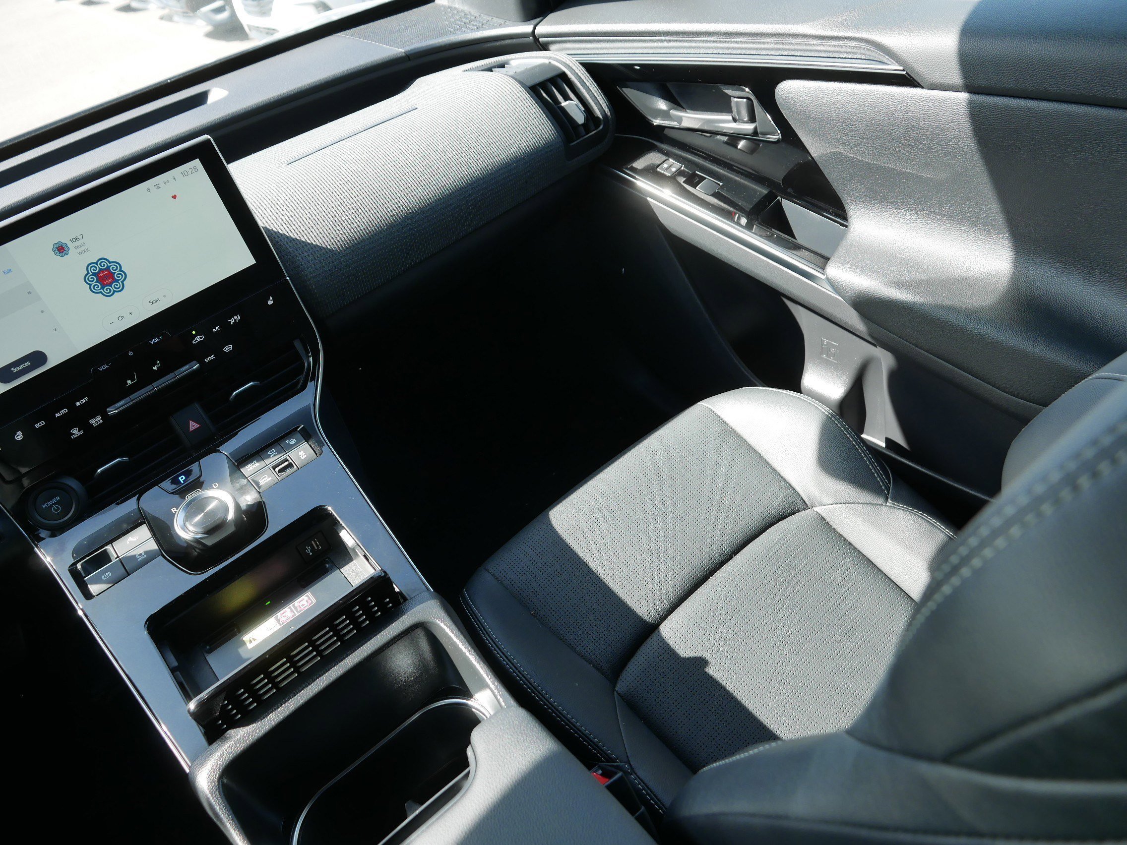 Used 2023 Smoked Carbon Subaru Limited image 11