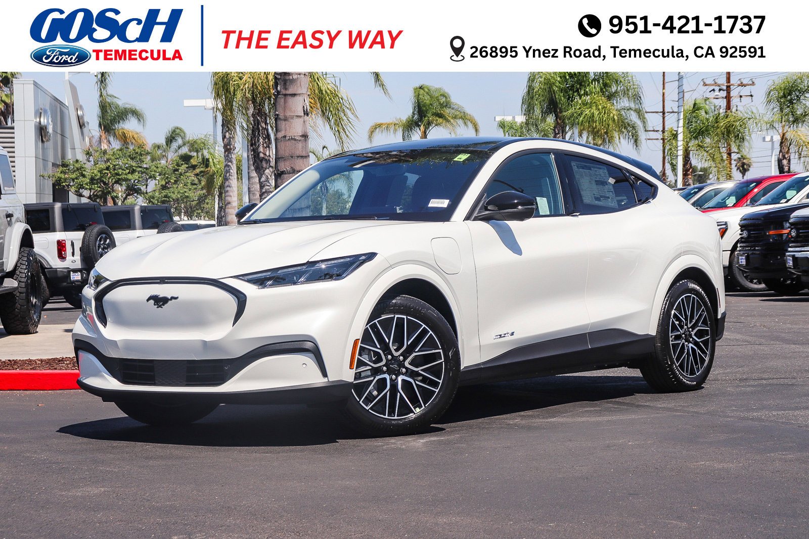 New 2026 Star White Metallic Tri-coat Ford Premium image 1
