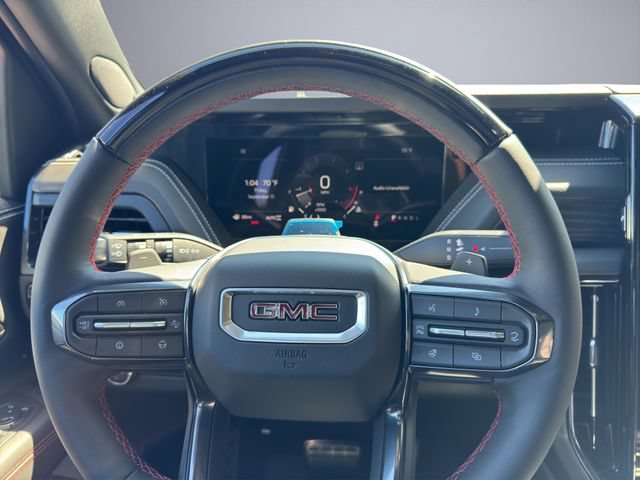 2026 GMC Yukon AT4 Ultimate - Photo 17