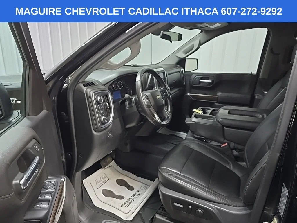 Used 2019 BLACK Chevrolet LT image 30