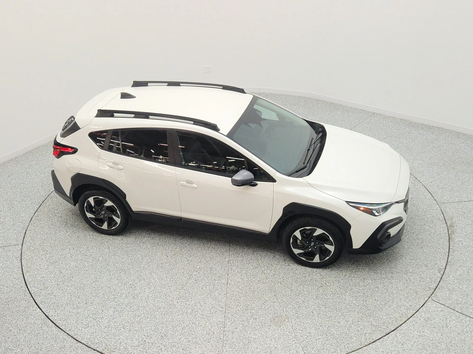 Used 2024 Crystal White Pearl Subaru Limited AWD image 25