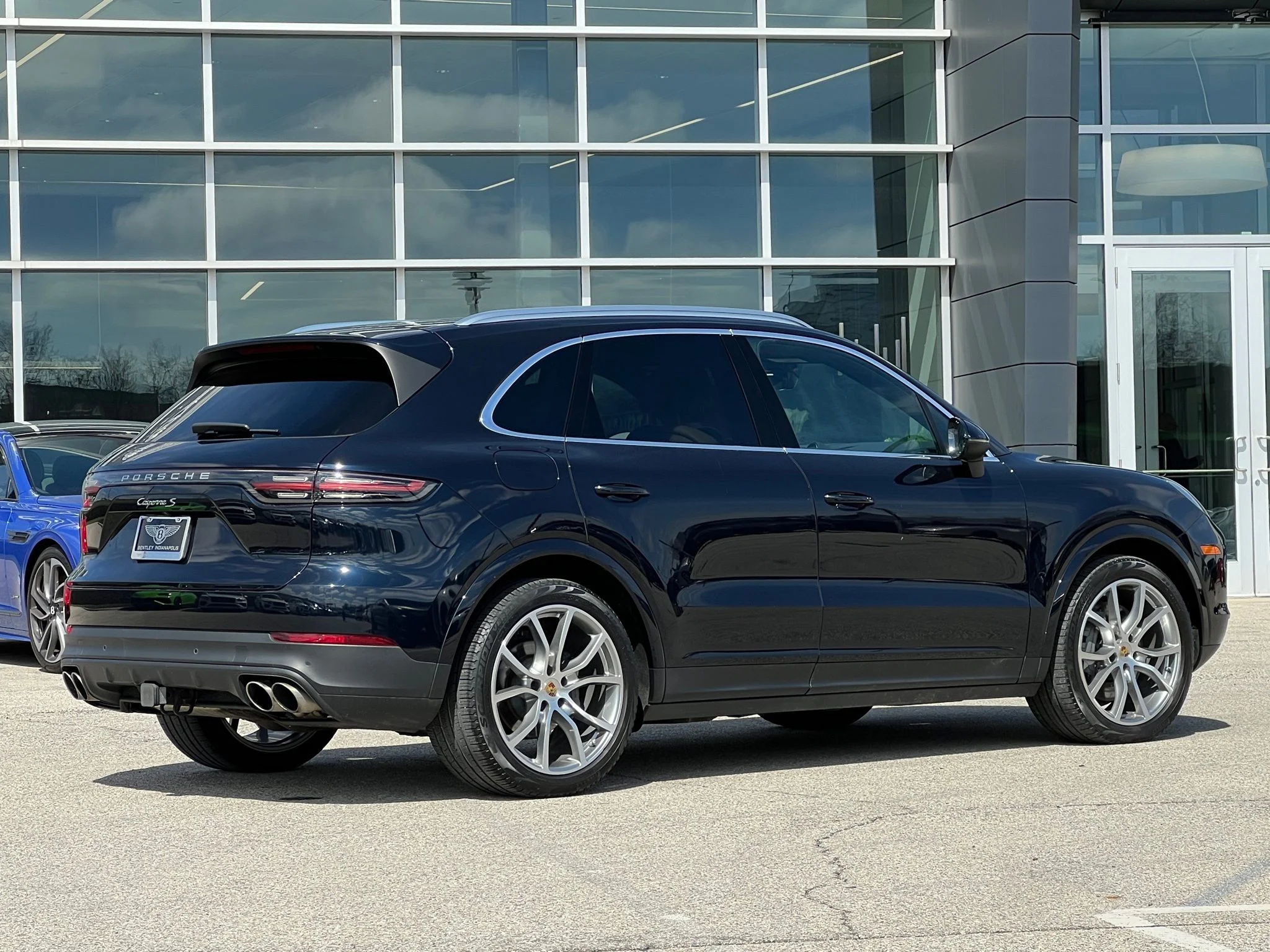 Used 2021 Blue Porsche S image 3