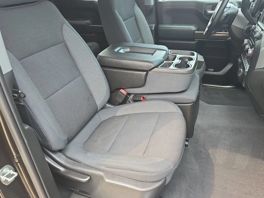Used 2019 Brown Chevrolet LT image 38