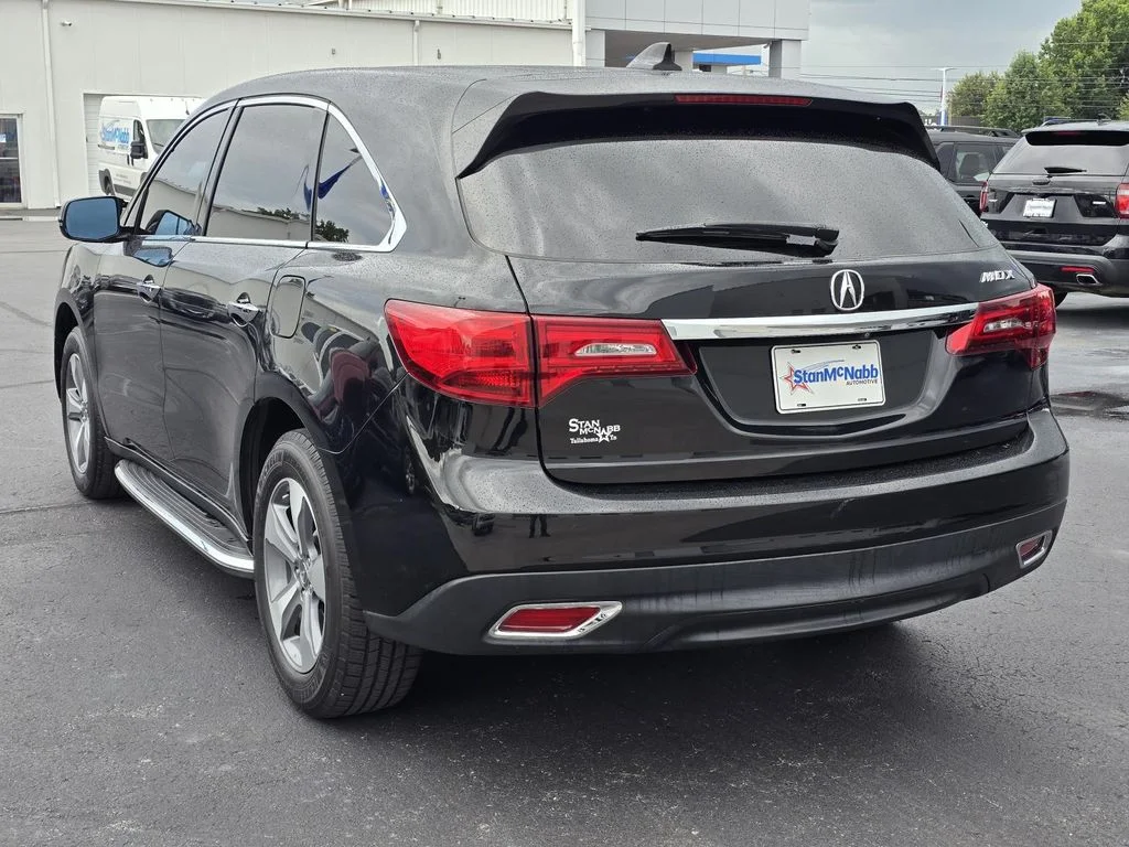 Used 2016 Crystal Black Pearl Acura w/AcuraWatch Plus image 5
