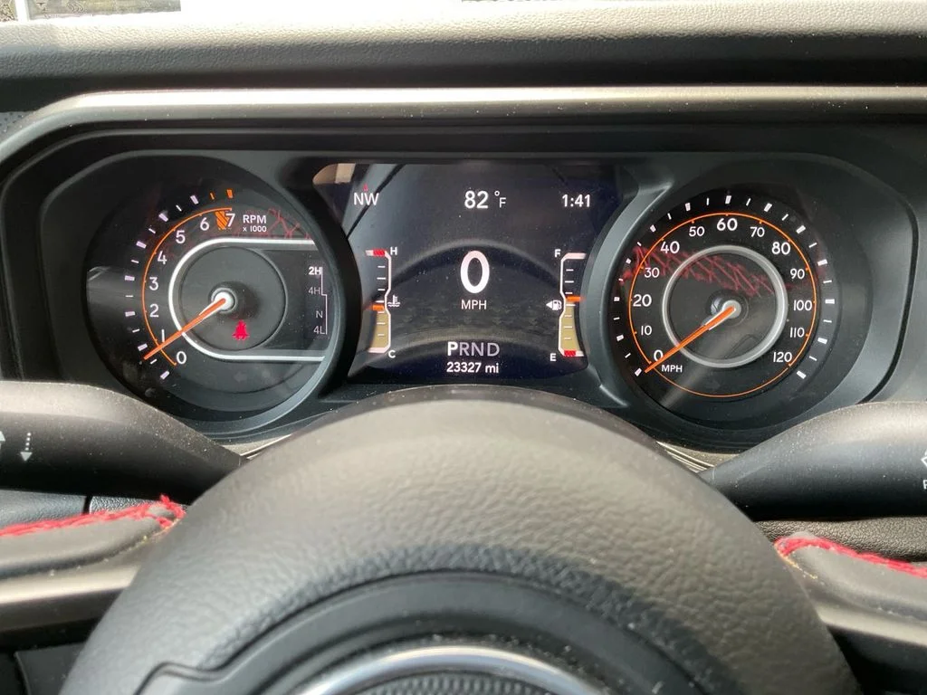 Used 2024 White Jeep Rubicon image 19