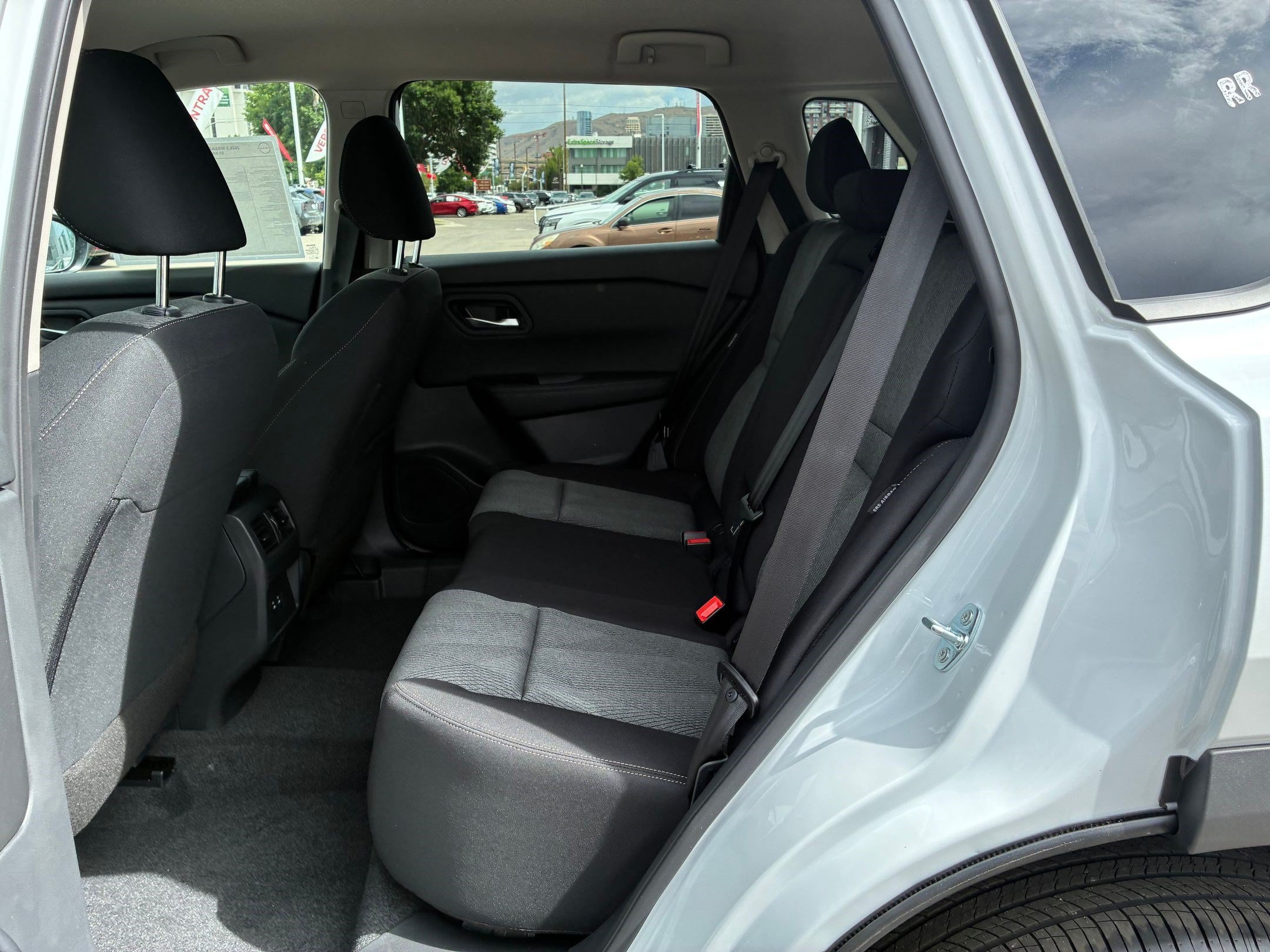 New 2026 Everest White Pearl Tricoat Nissan SV image 23