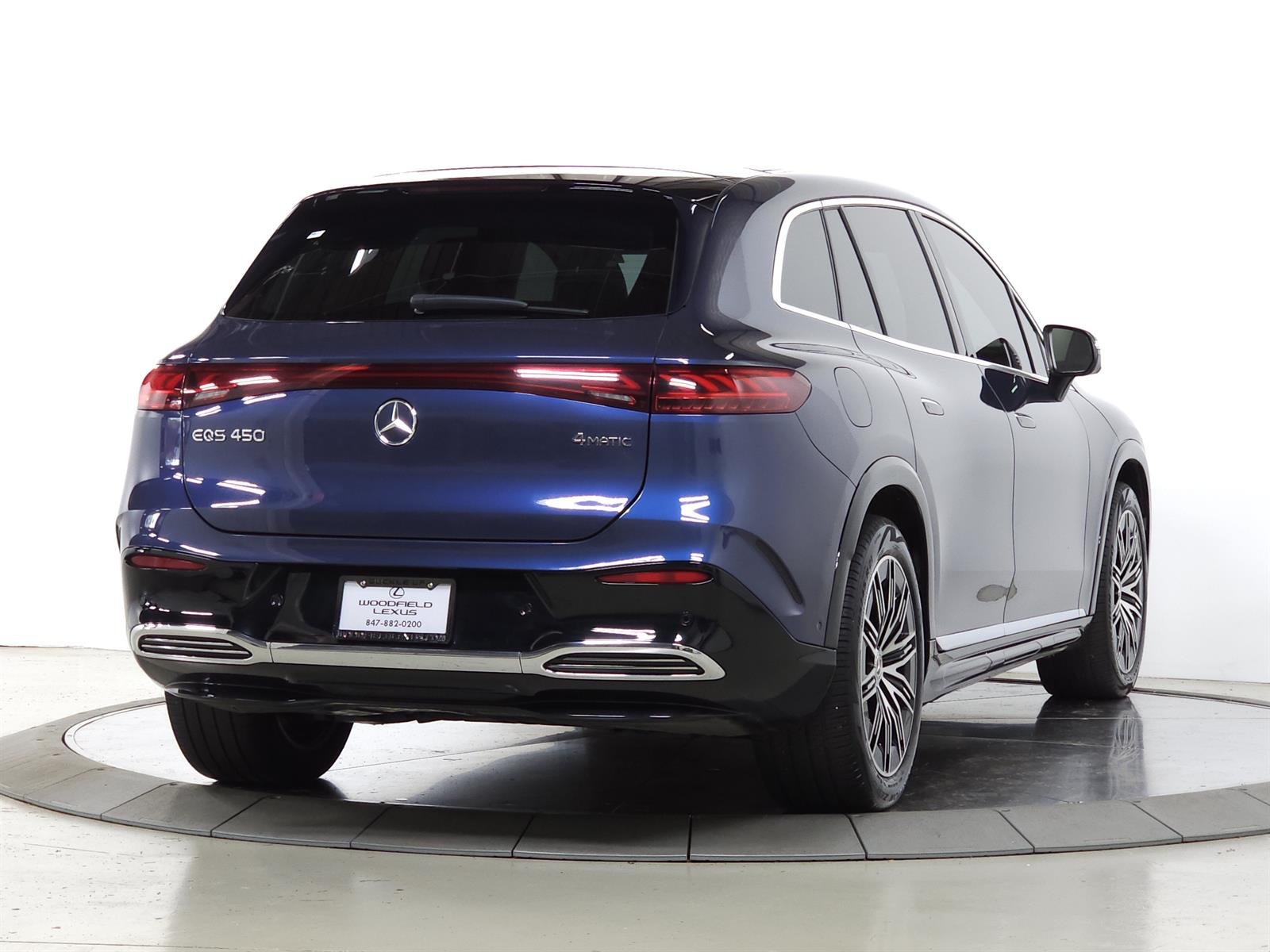 Used 2023 Blue Mercedes-Benz EQS 450 4MATIC® image 11