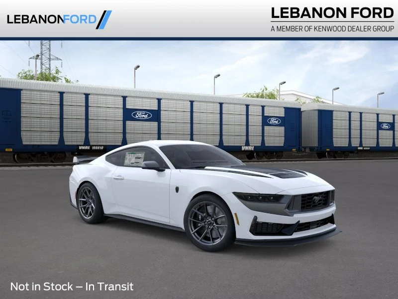 2026 Ford Mustang Dark Horse's photo
