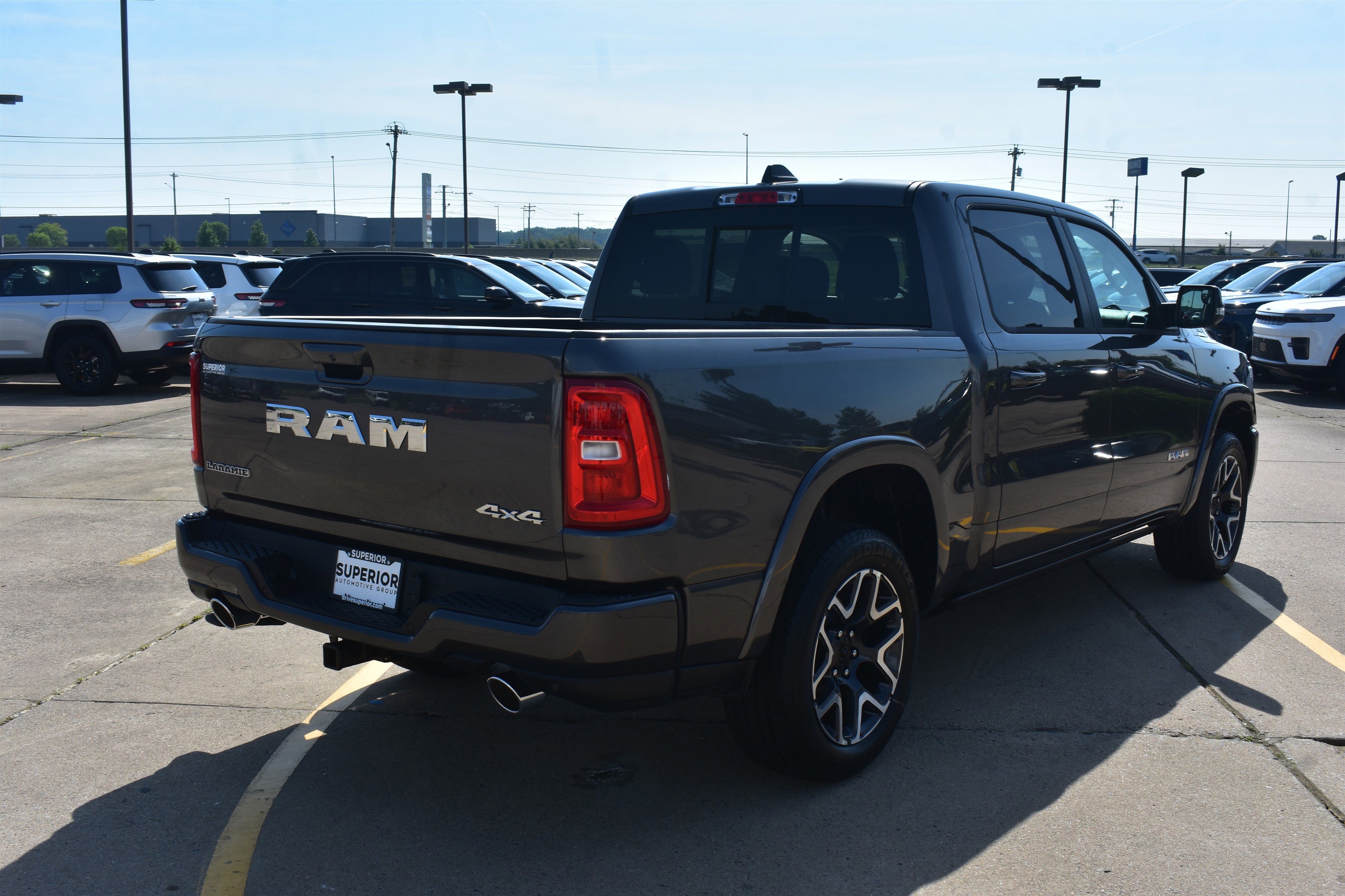 New 2026 Granite Crystal Metallic Clear-Coat Exterior Paint RAM Laramie image 5