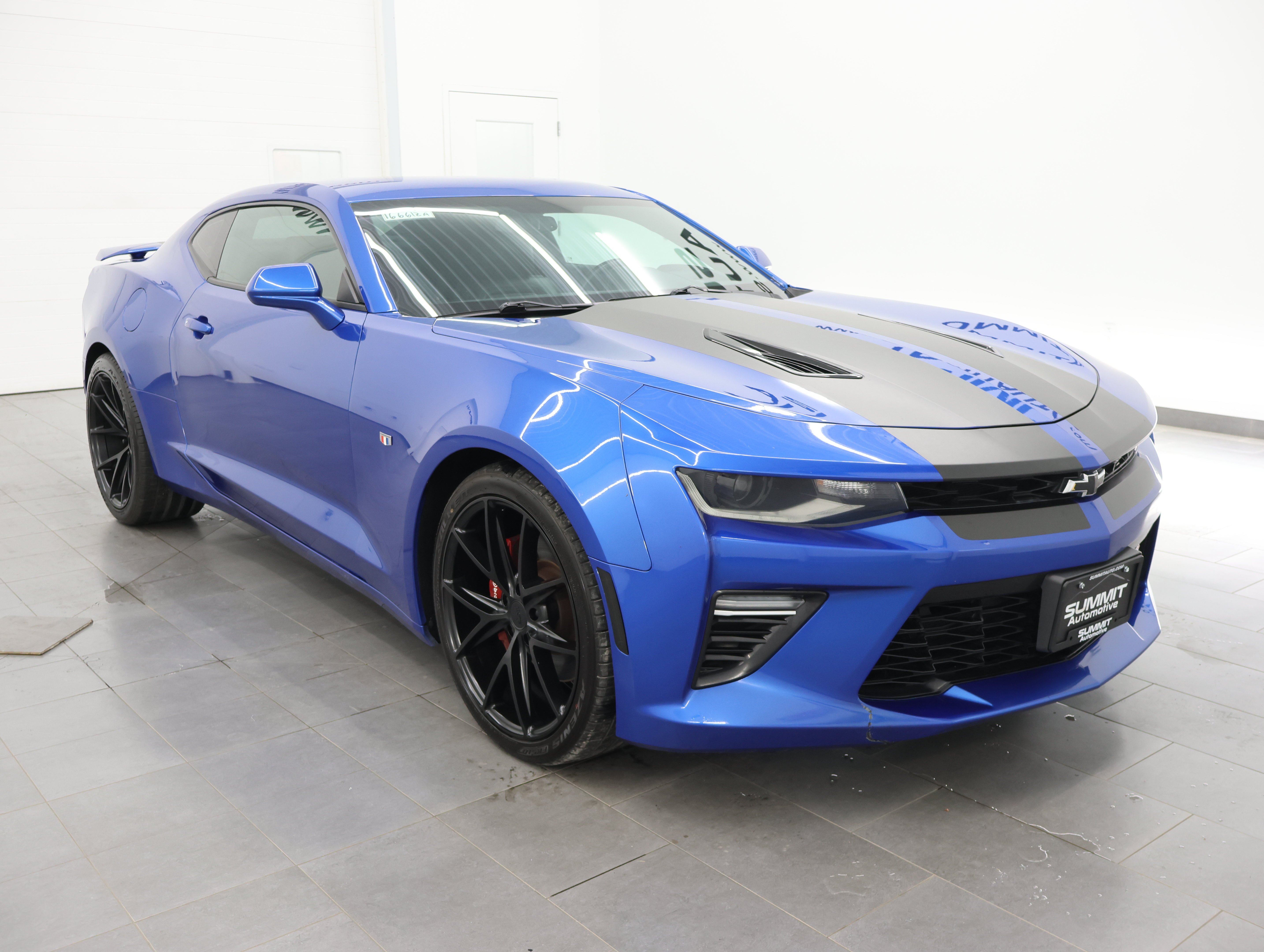 Used 2017 Hyper Blue Metallic Chevrolet 2SS Coupe: 2SS-AUTO-NAV-MOON-LIKE NEW TIRES-HEAT/COOL SEATS- image 2