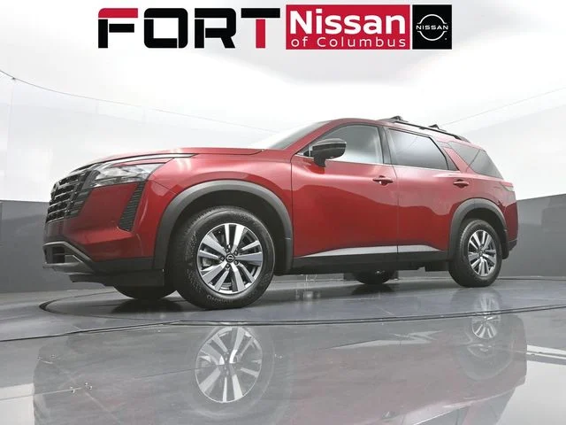 New 2026 Red Nissan SL image 39