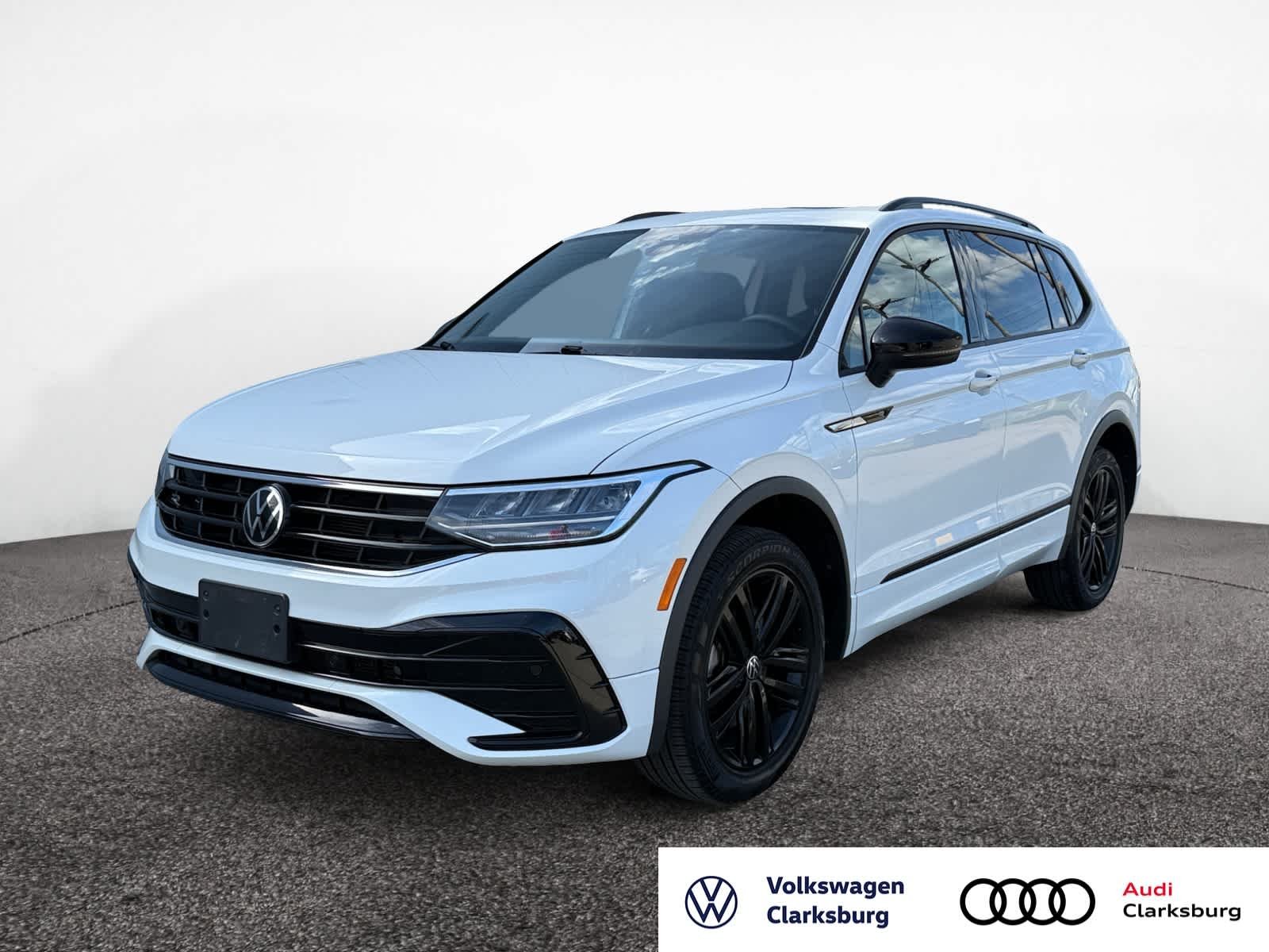 2022 Volkswagen Tiguan SE R-LINE BLACK