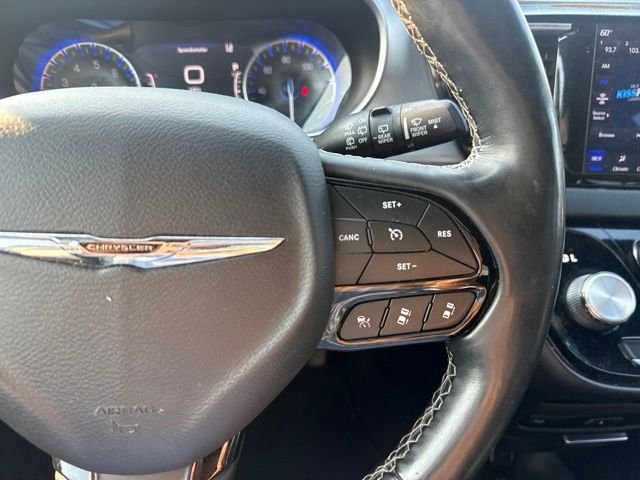 Used 2018 Blue Chrysler Touring L Plus image 20