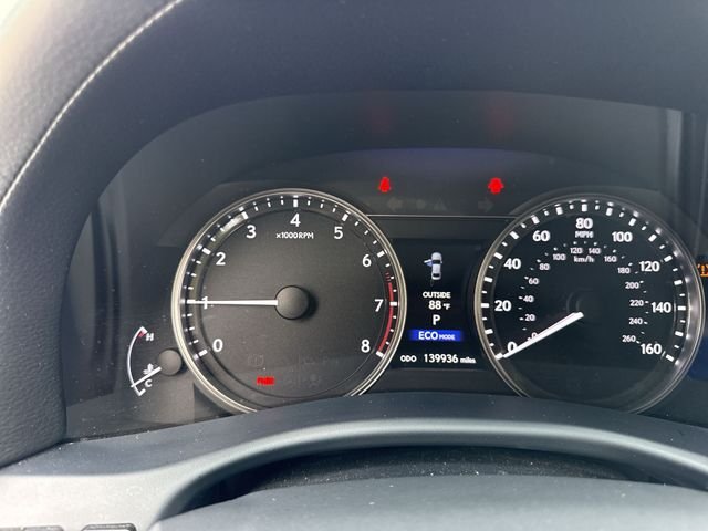 Used 2014 White Lexus 350 image 15
