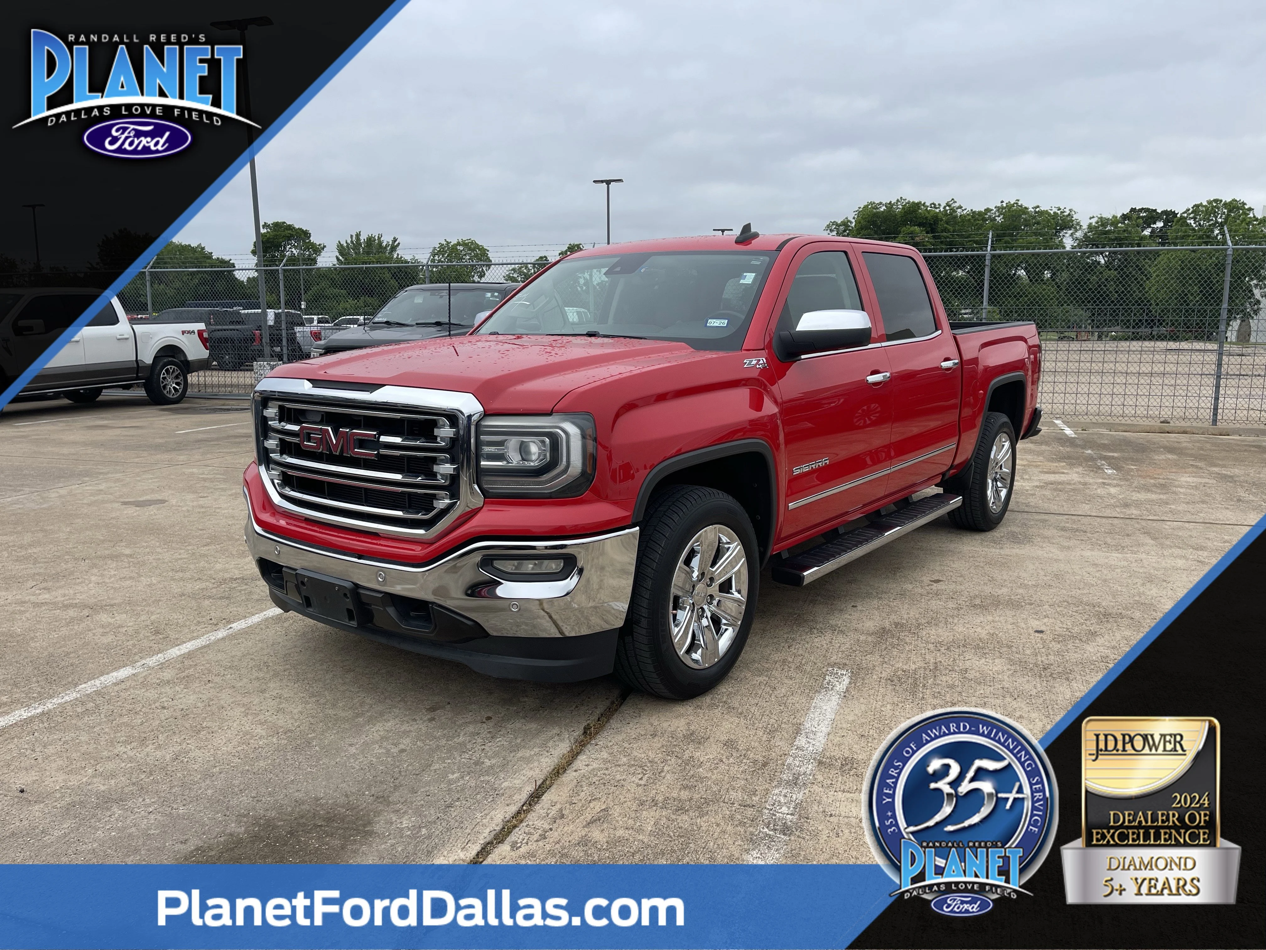 2016 GMC Sierra 4WD Crew Cab Short Box SLT's photo