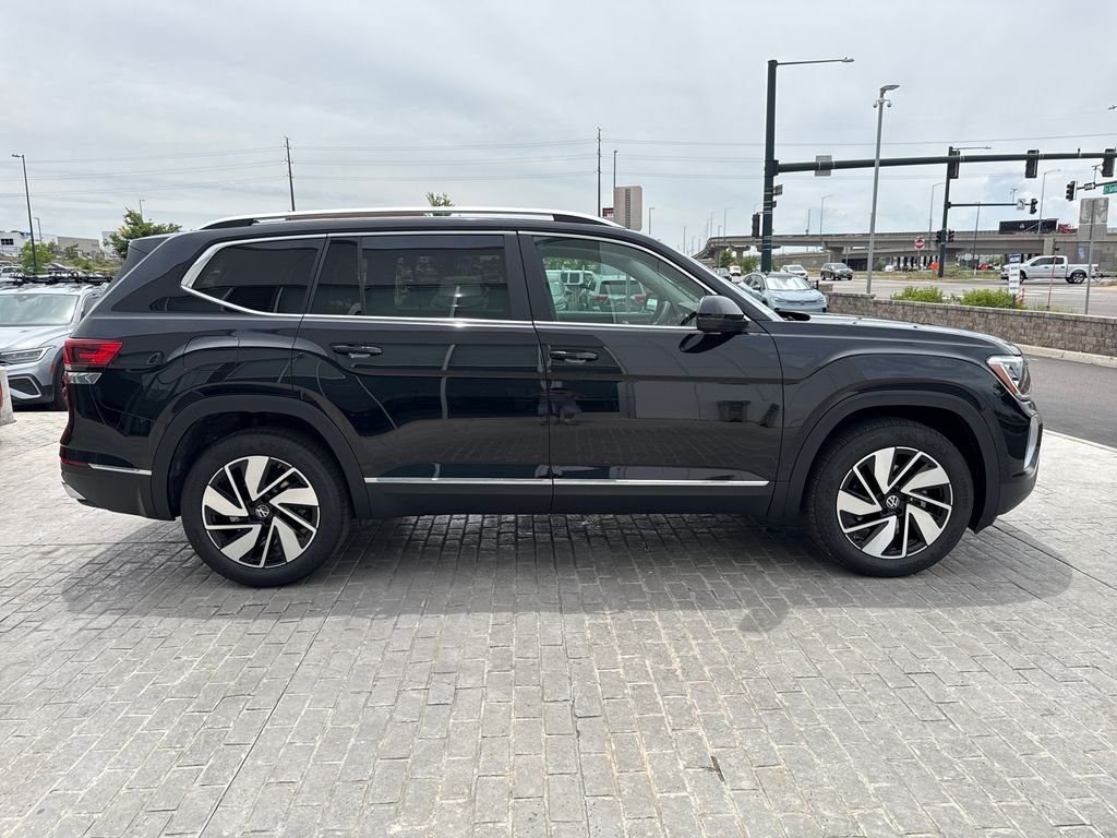 New 2026 Deep Black Pearl Volkswagen 2.0T SEL image 6