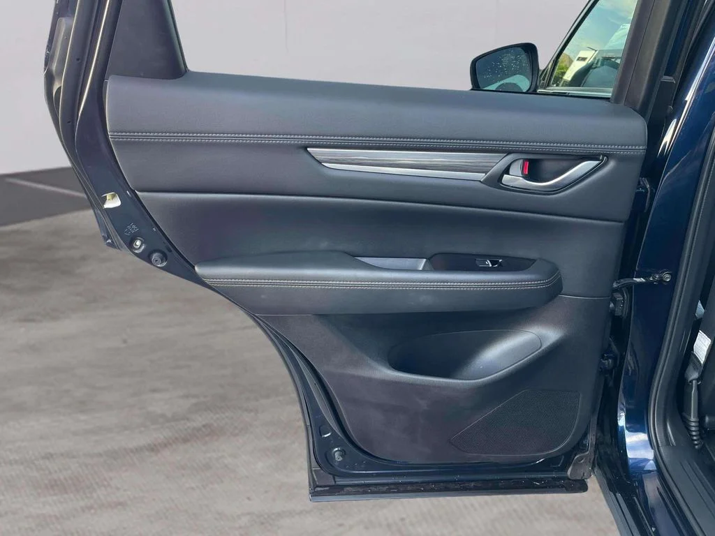 Used 2020 Deep Crystal Blue Mica Mazda Grand Touring image 22