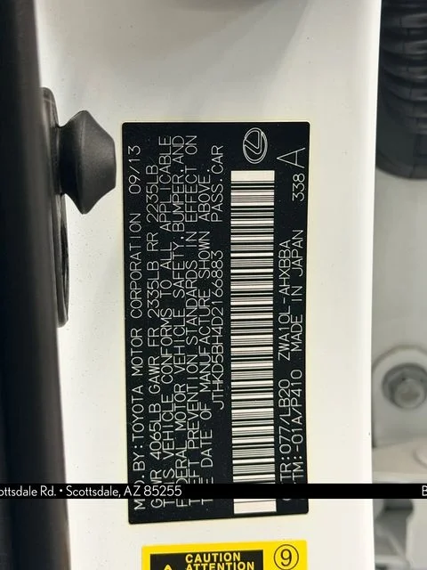 Used 2013  Lexus 200h image 28