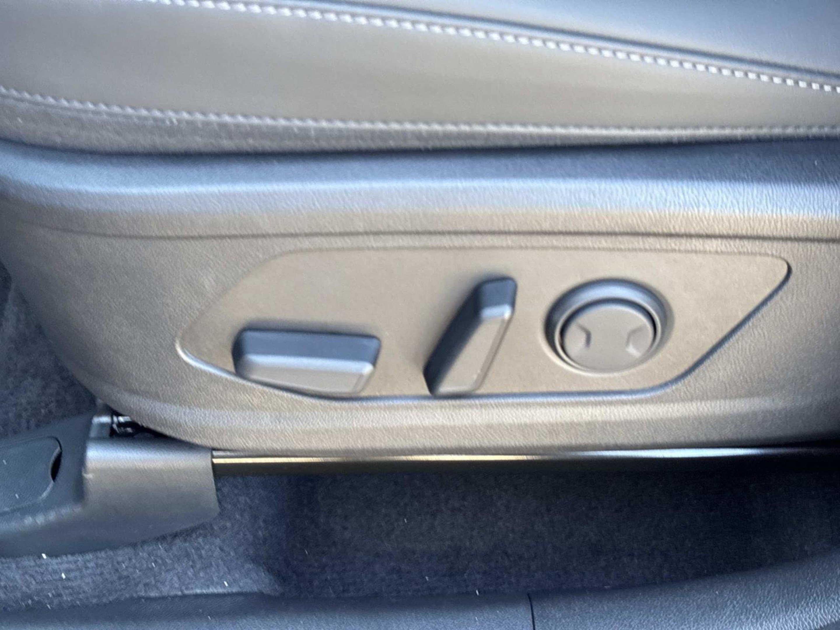 New 2026 Ebony Black Kia S image 19