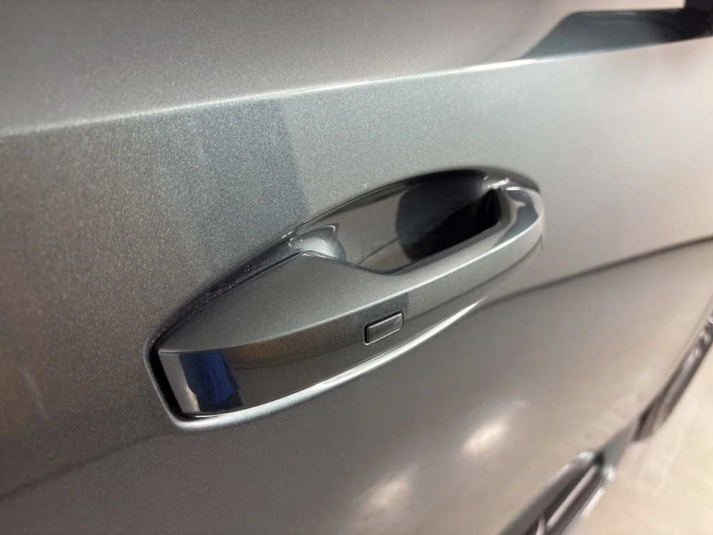 New 2026 Alpine Metallic Nissan Platinum Reserve image 13