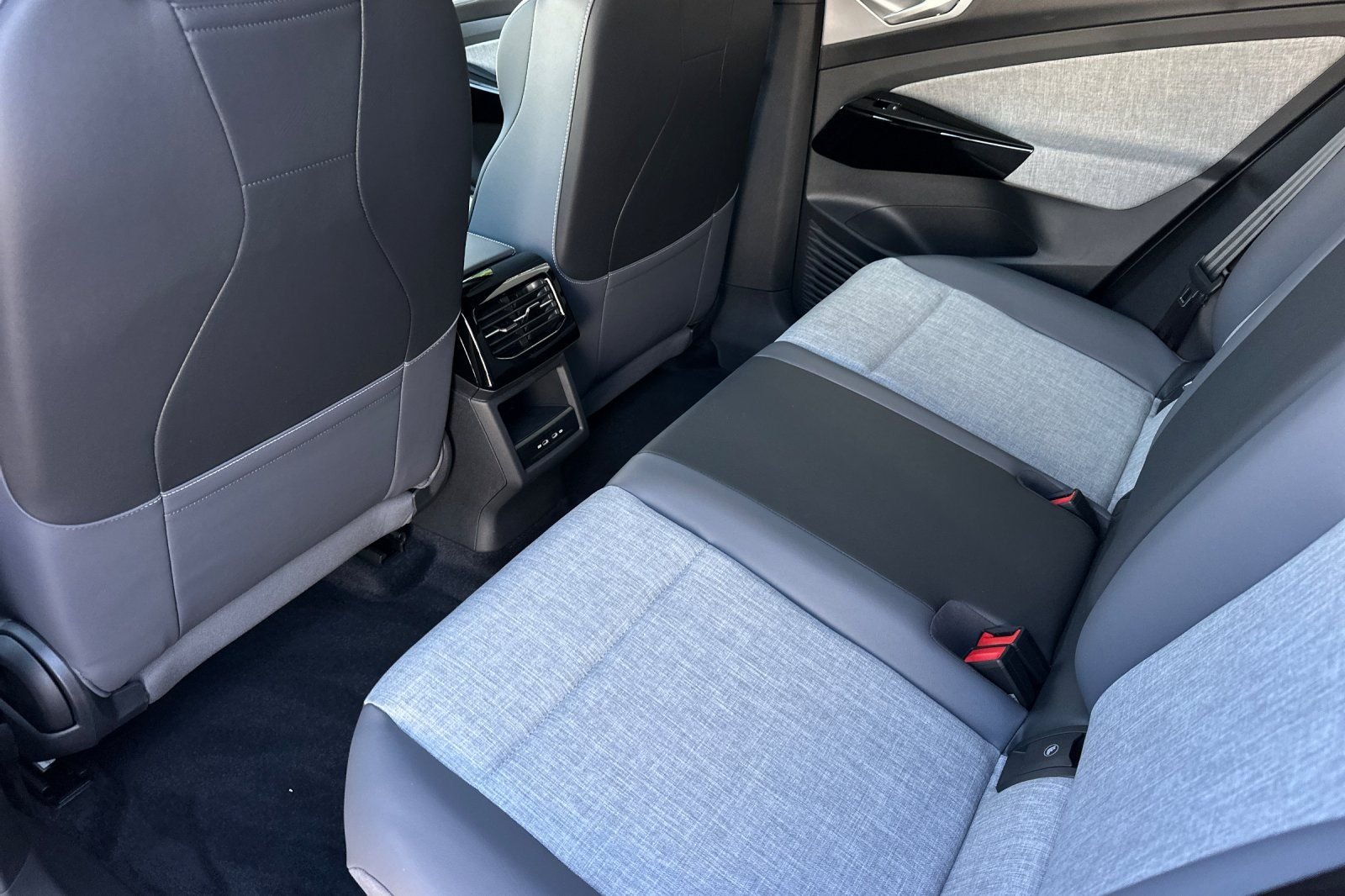 New 2026  Volkswagen Pro image 12