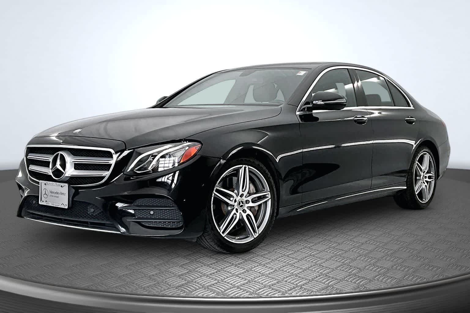 2017 Mercedes-Benz E-Class E300 4MATIC's photo