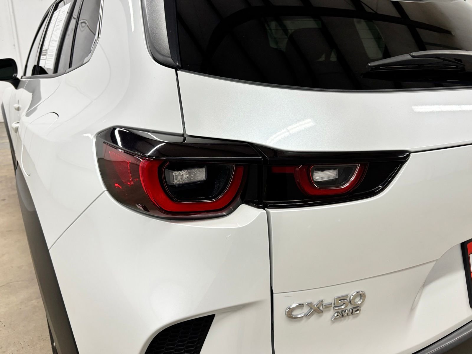 Used 2025 Beige Mazda 2.5 Turbo Premium Package image 8