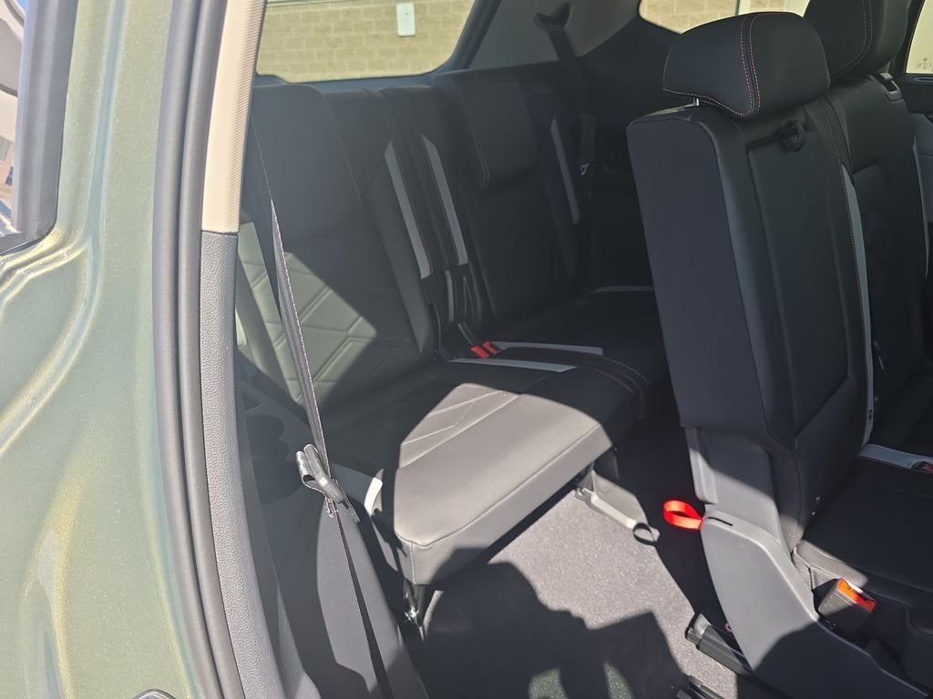 New 2026 Green Volkswagen 2.0T Peak Edition image 20