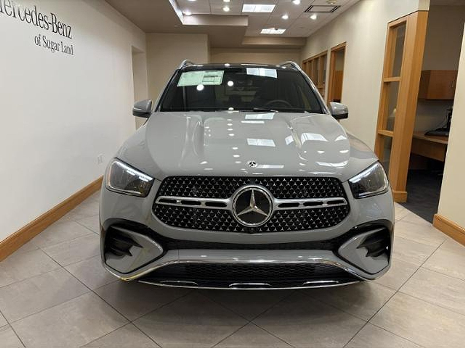 New 2026 MANUFAKTUR Alpine Grey Mercedes-Benz  image 3