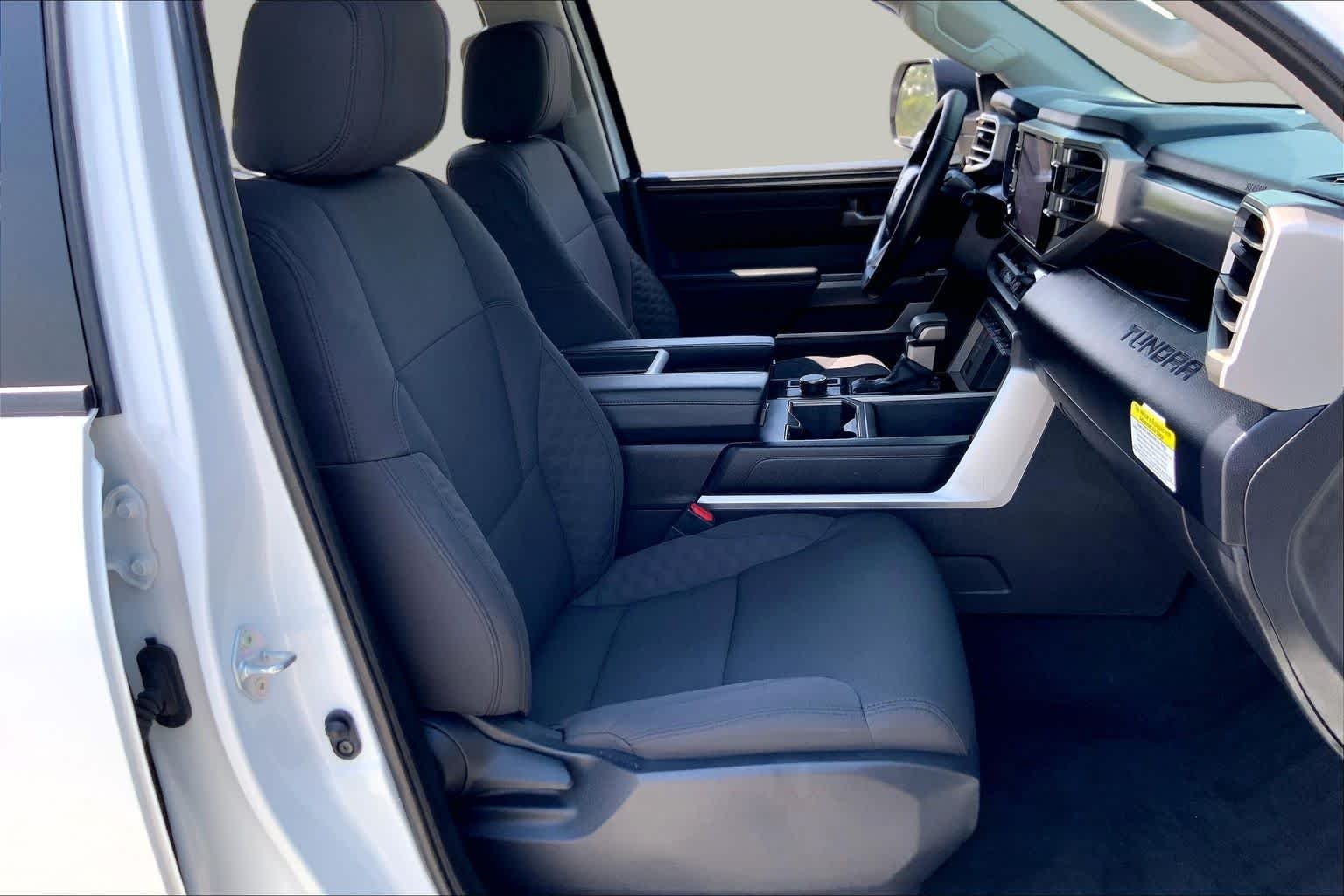 Used 2024 Ice Cap Toyota SR5 image 9