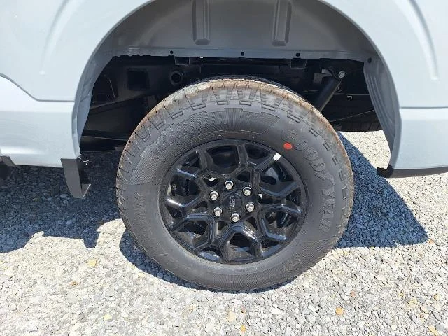 New 2026 Avalanche Ford XLT image 14