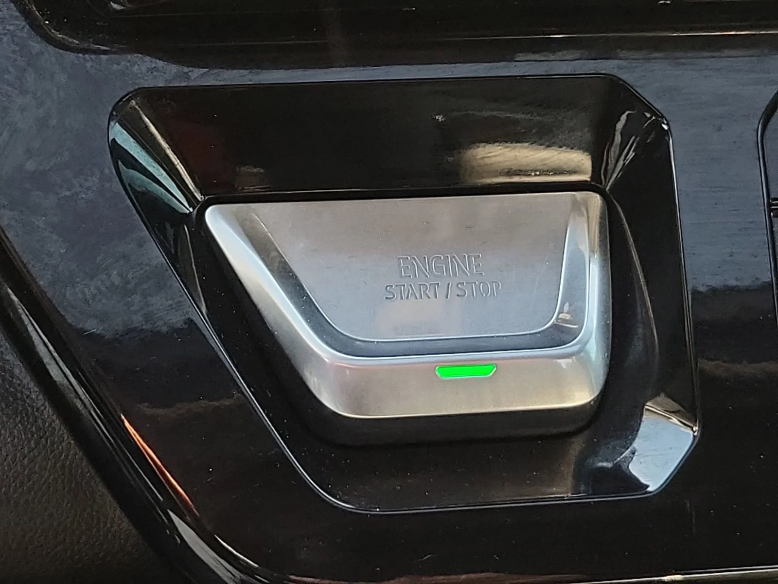 2025 GMC Sierra 1500 AT4 - Photo 17