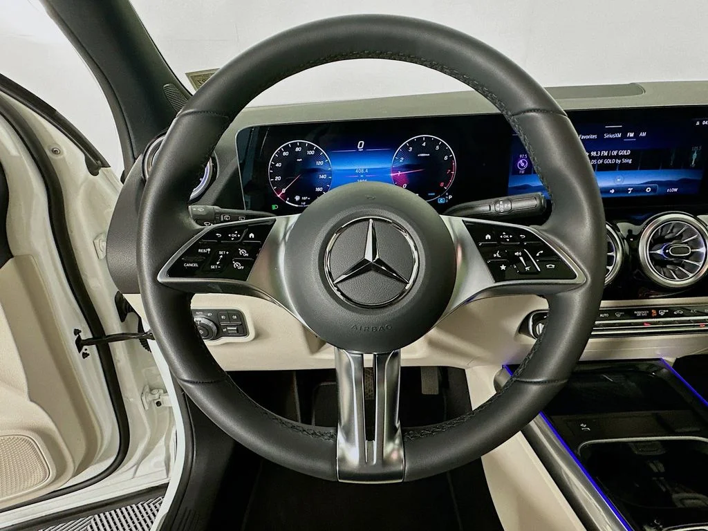 Used 2026 White Mercedes-Benz GLA 250 image 9