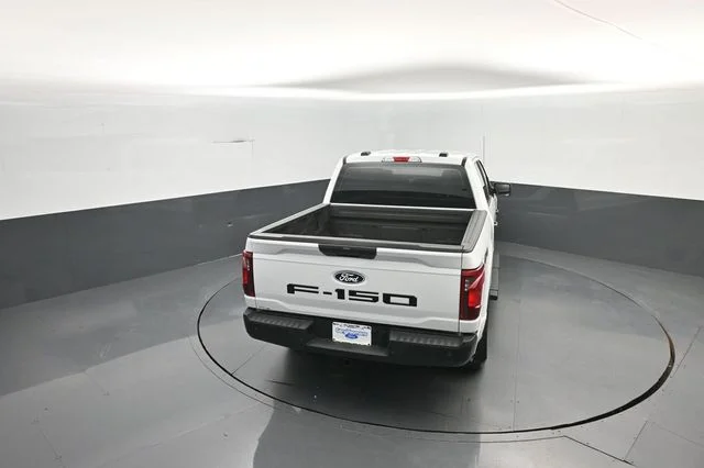 Used 2025 Oxford White Ford XL image 29