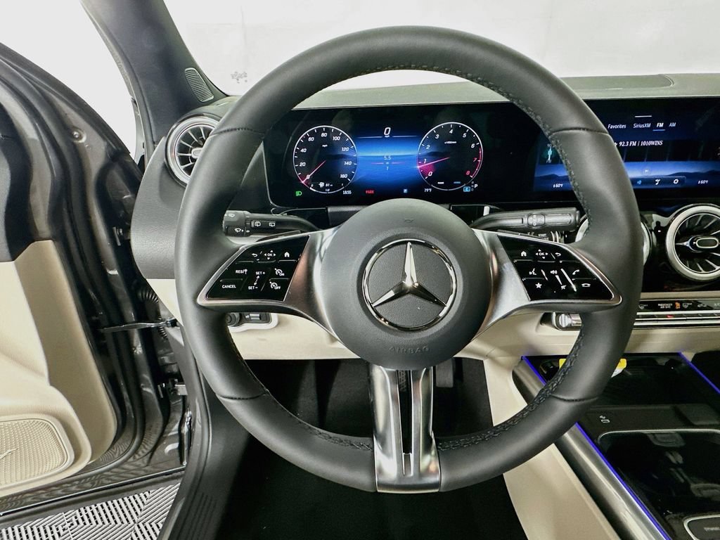 New 2026 Mountain Grey Metallic Mercedes-Benz GLA 250 image 40