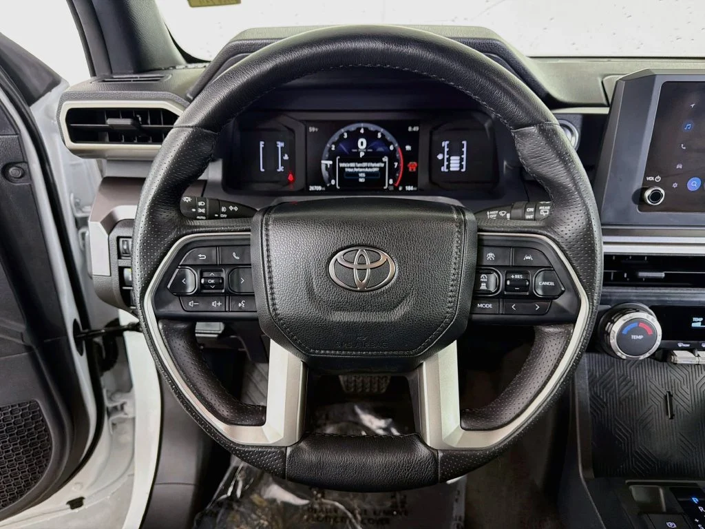 Used 2026 White Toyota SR5 image 13