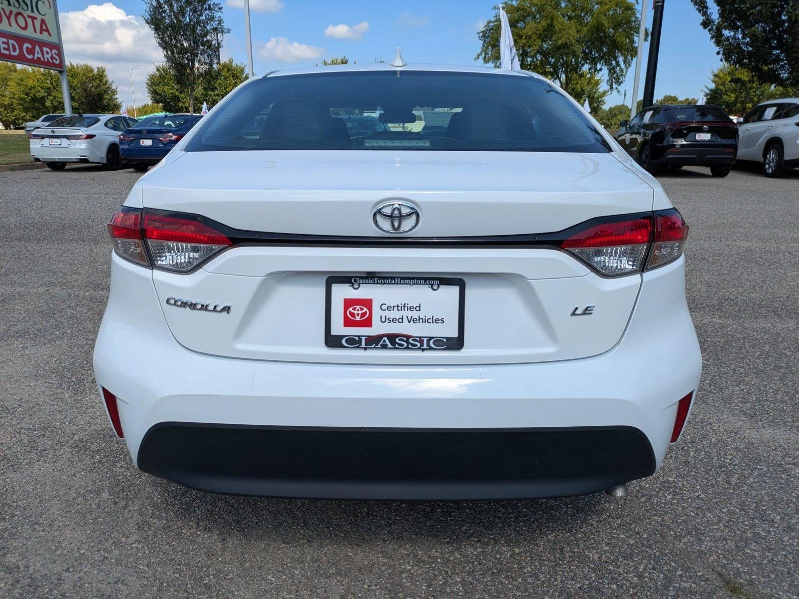 Certified Used 2024  Toyota LE image 5