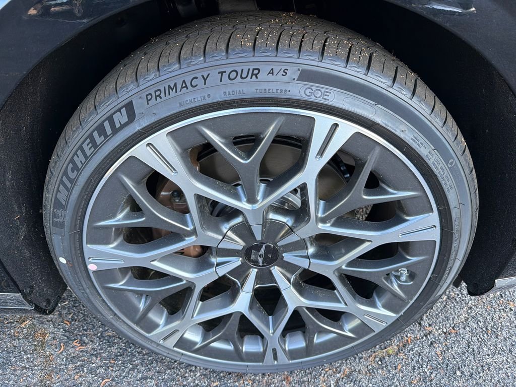 New 2026 Black Genesis 3.5T e-SC image 12