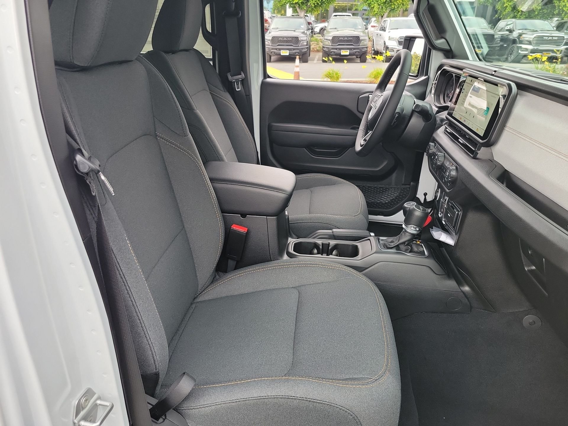 New 2026 Bright White Clear-Coat Exterior Paint Jeep Sport S image 16