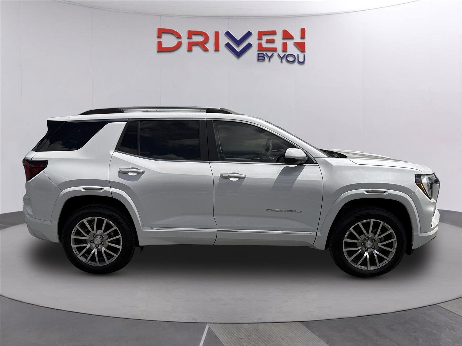 New 2026 Glacier White Tricoat GMC Denali image 3