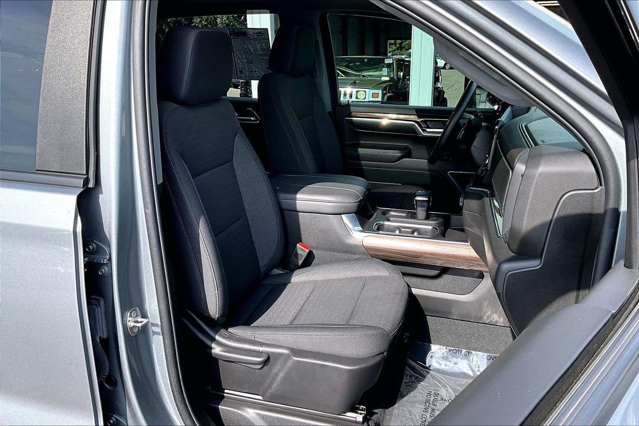 2024 Chevrolet Silverado 1500 RST - Photo 32