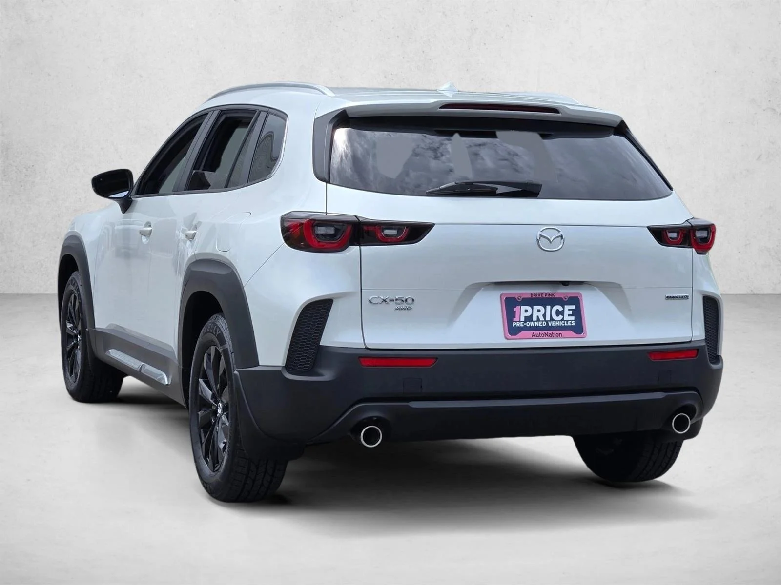 Used 2024 Wind Chill Pearl Mazda 2.5 S Premium Package image 8