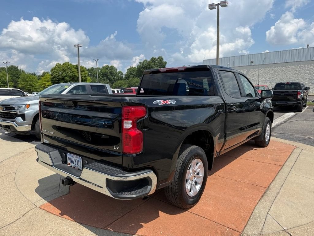 Used 2026 Black Chevrolet LT image 6