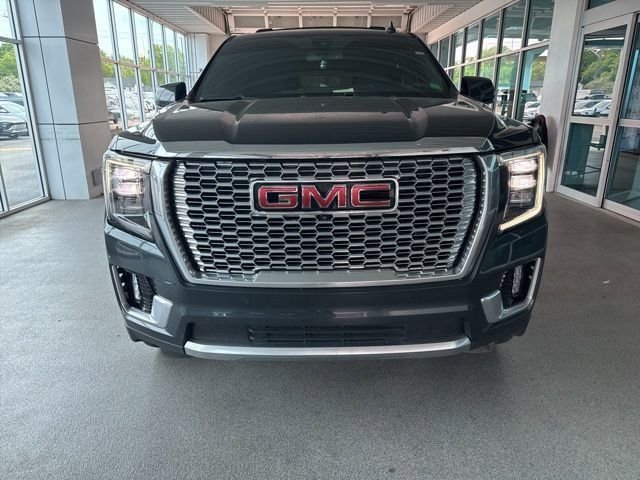 Used 2022 Green GMC Denali image 2