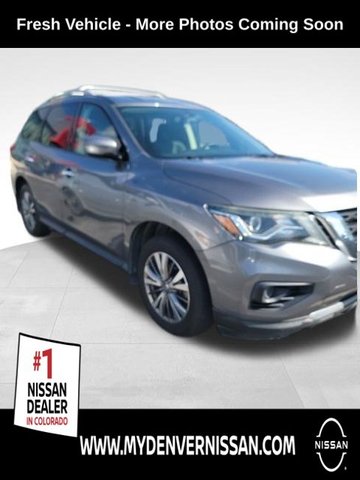 2020 Nissan Pathfinder S