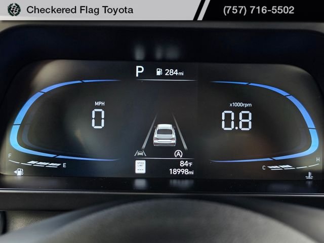 Used 2025 Abyss Black Hyundai SE image 16