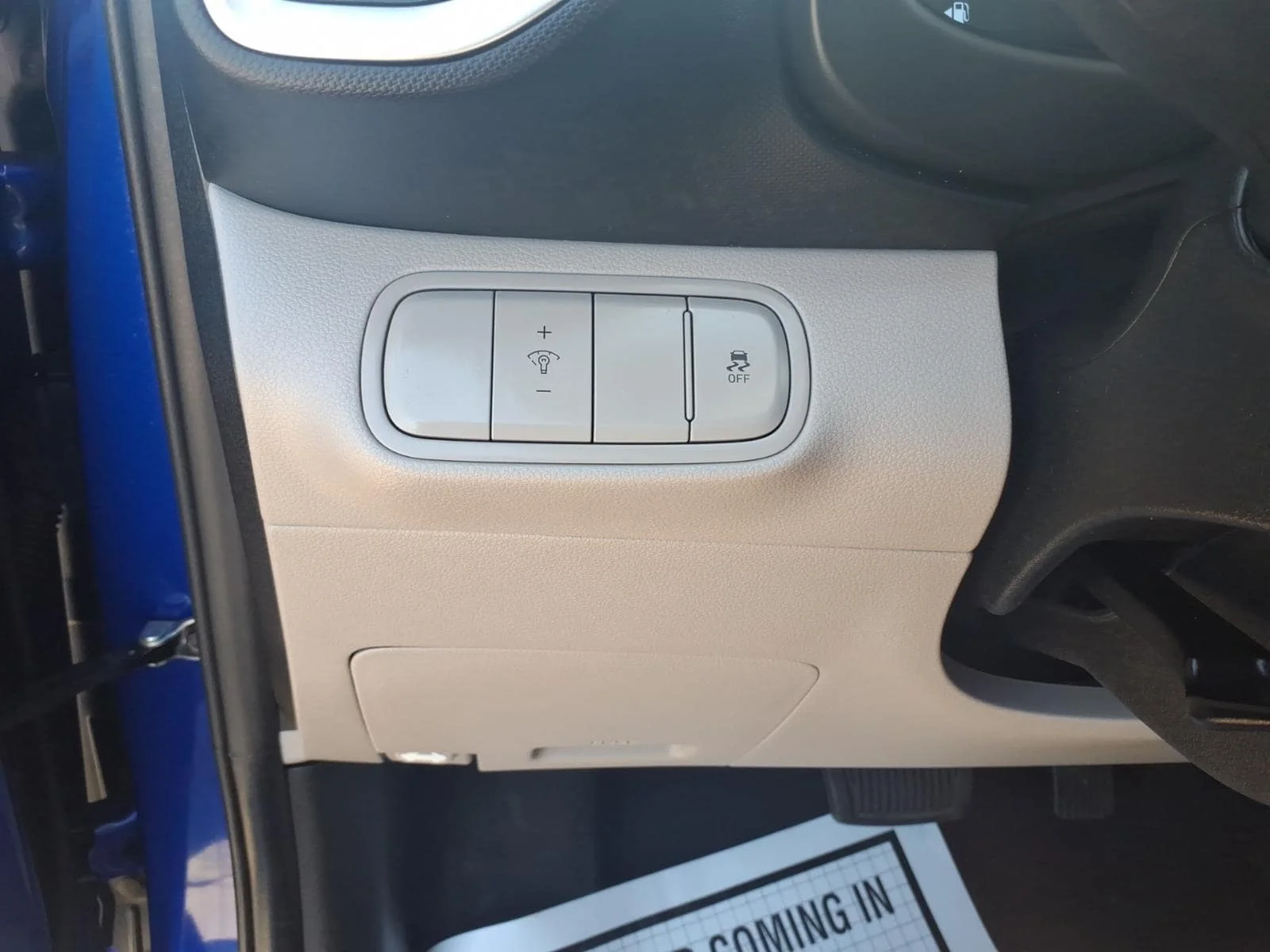 Used 2025 Intense Blue Hyundai SEL image 24