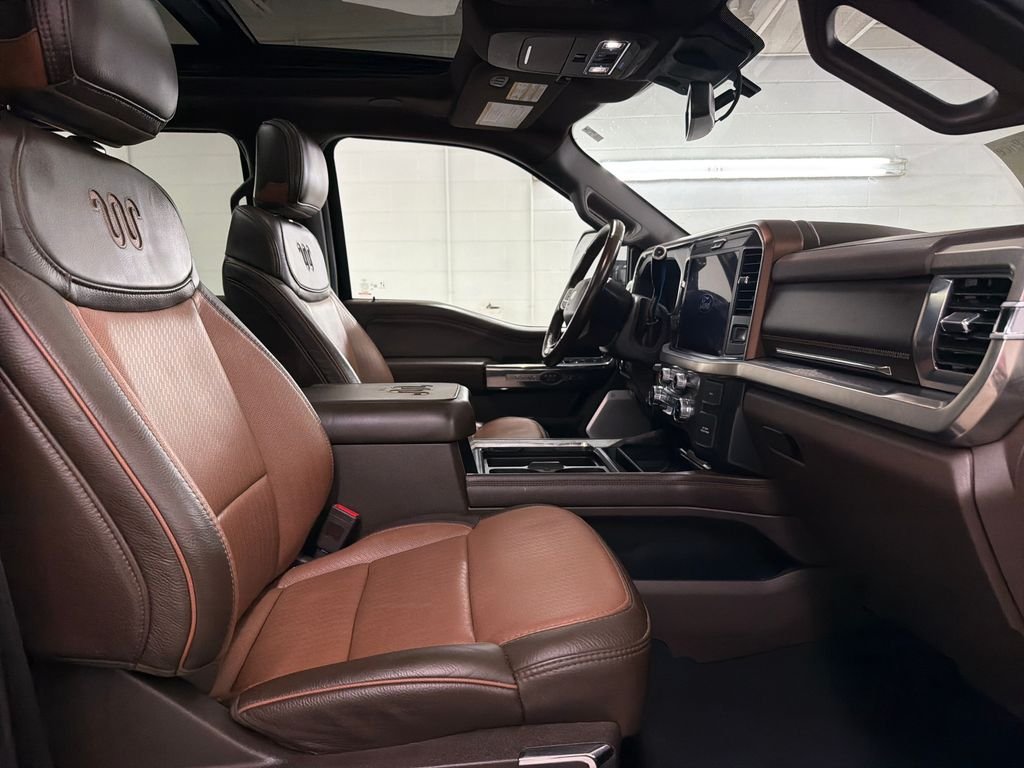 Used 2025 Black Ford King Ranch image 28