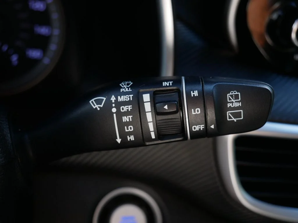 Used 2020 Red Hyundai Value image 20